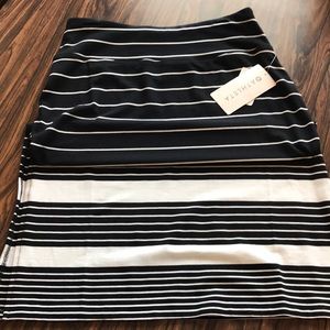 Athleta skirt size medium NWT